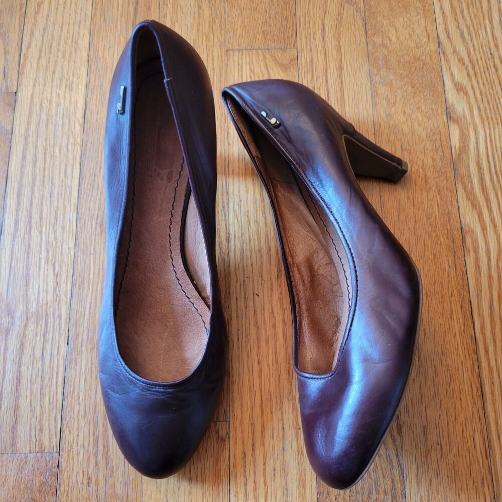 Naked Feet Handmade Brown Leather‎ Pumps Heels 10M CONTEMPORARY Comfort